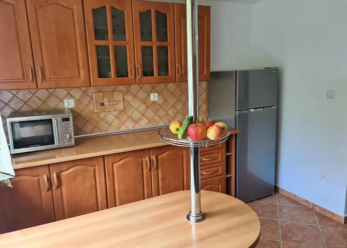 Pod Wieżą Sky Walk *