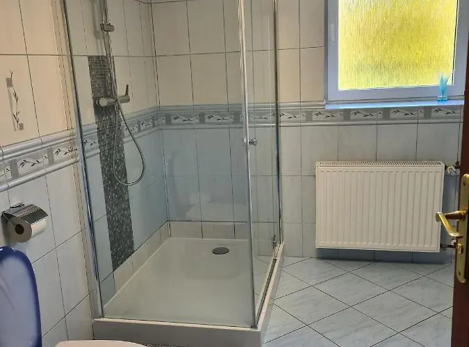 Pod Wieżą Sky Walk